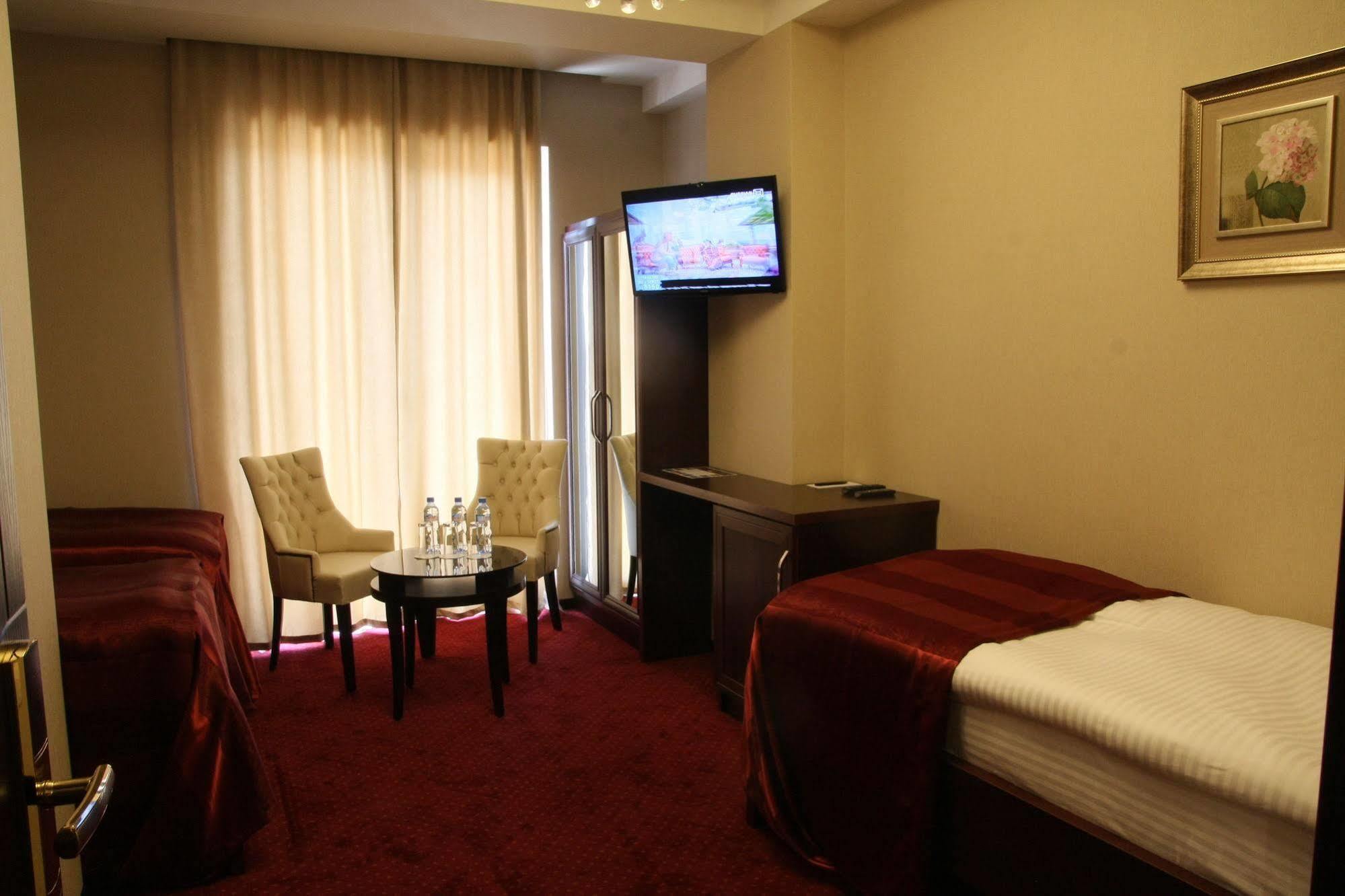 Marionn Hotel Tbilisi Exterior photo